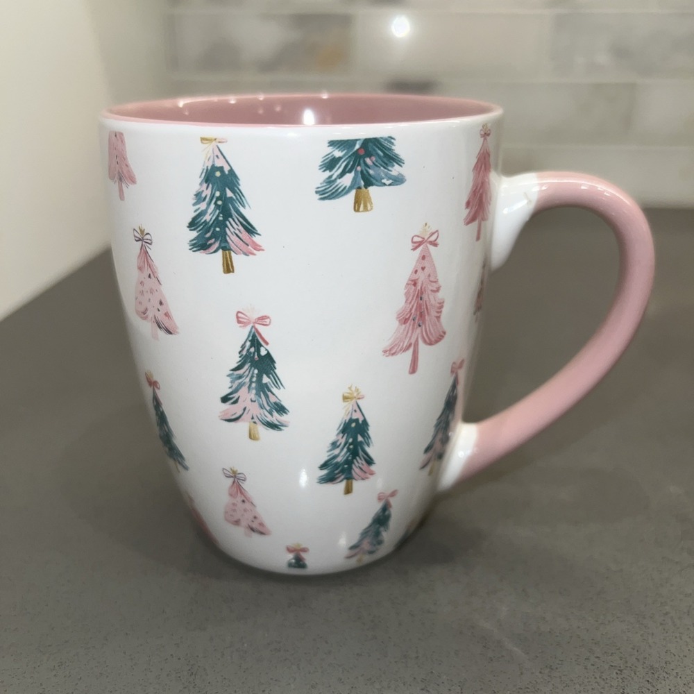 Festive Voice Walgreens Ceramic 16 oz. Coffee Mug Christmas Trees Theme